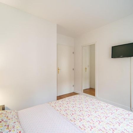 Appartamento Havre De Paix - Appt Avec Terrasse Courbevoie Esterno foto