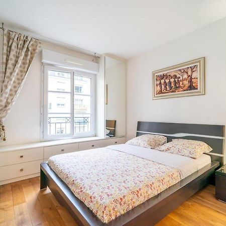 Appartamento Havre De Paix - Appt Avec Terrasse Courbevoie Esterno foto