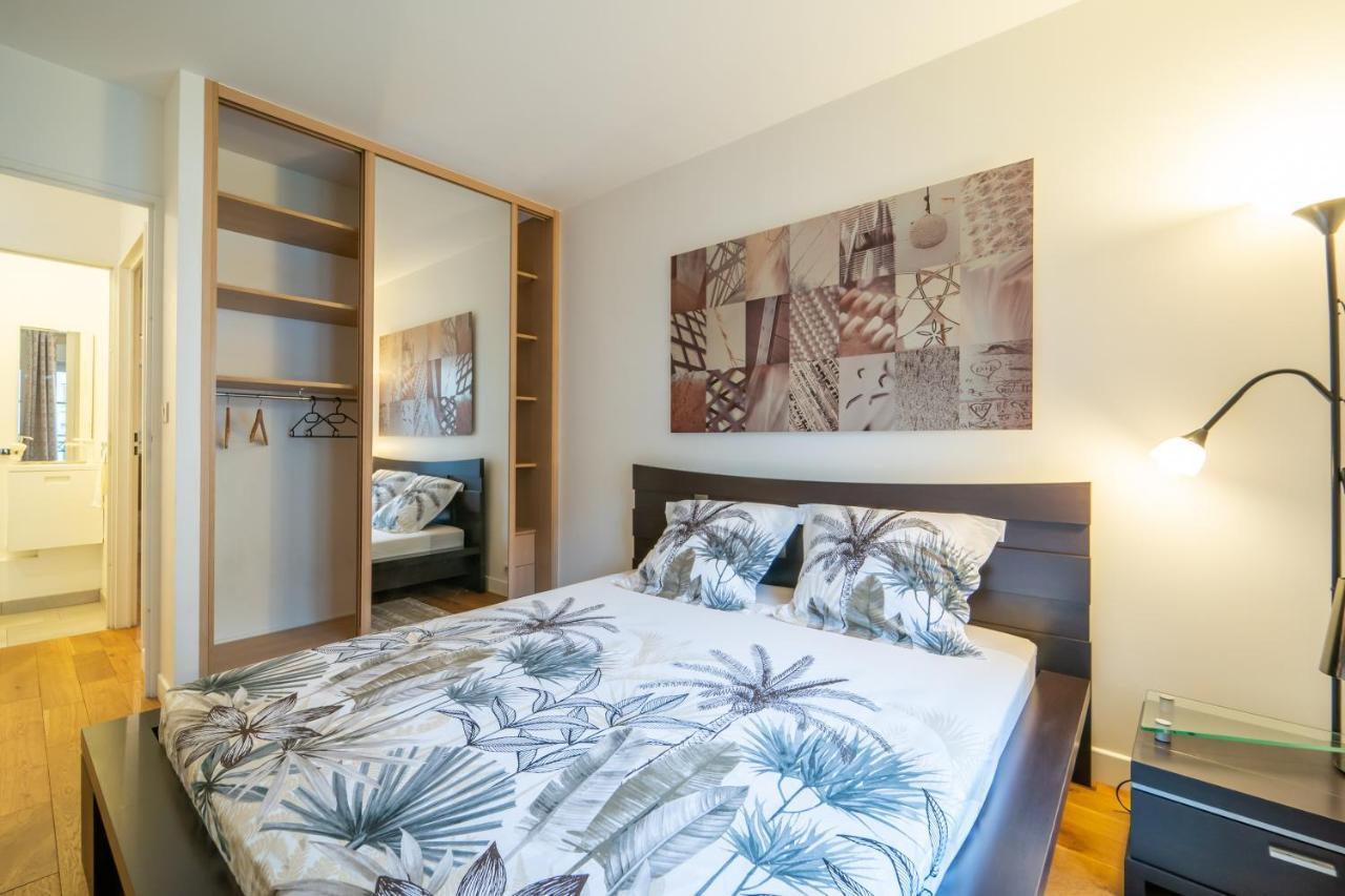 Appartamento Havre De Paix - Appt Avec Terrasse Courbevoie Esterno foto