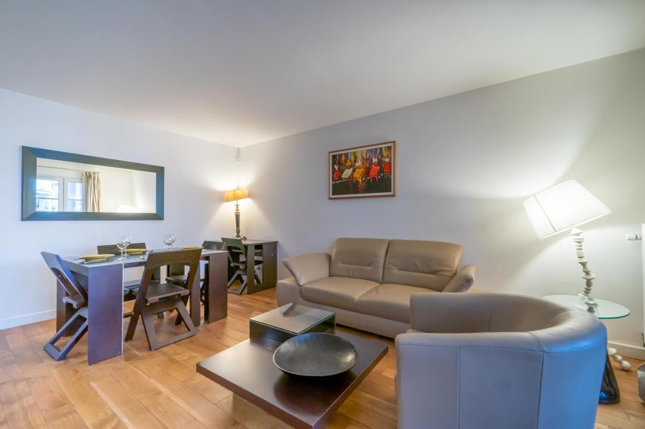 Appartamento Havre De Paix - Appt Avec Terrasse Courbevoie Esterno foto